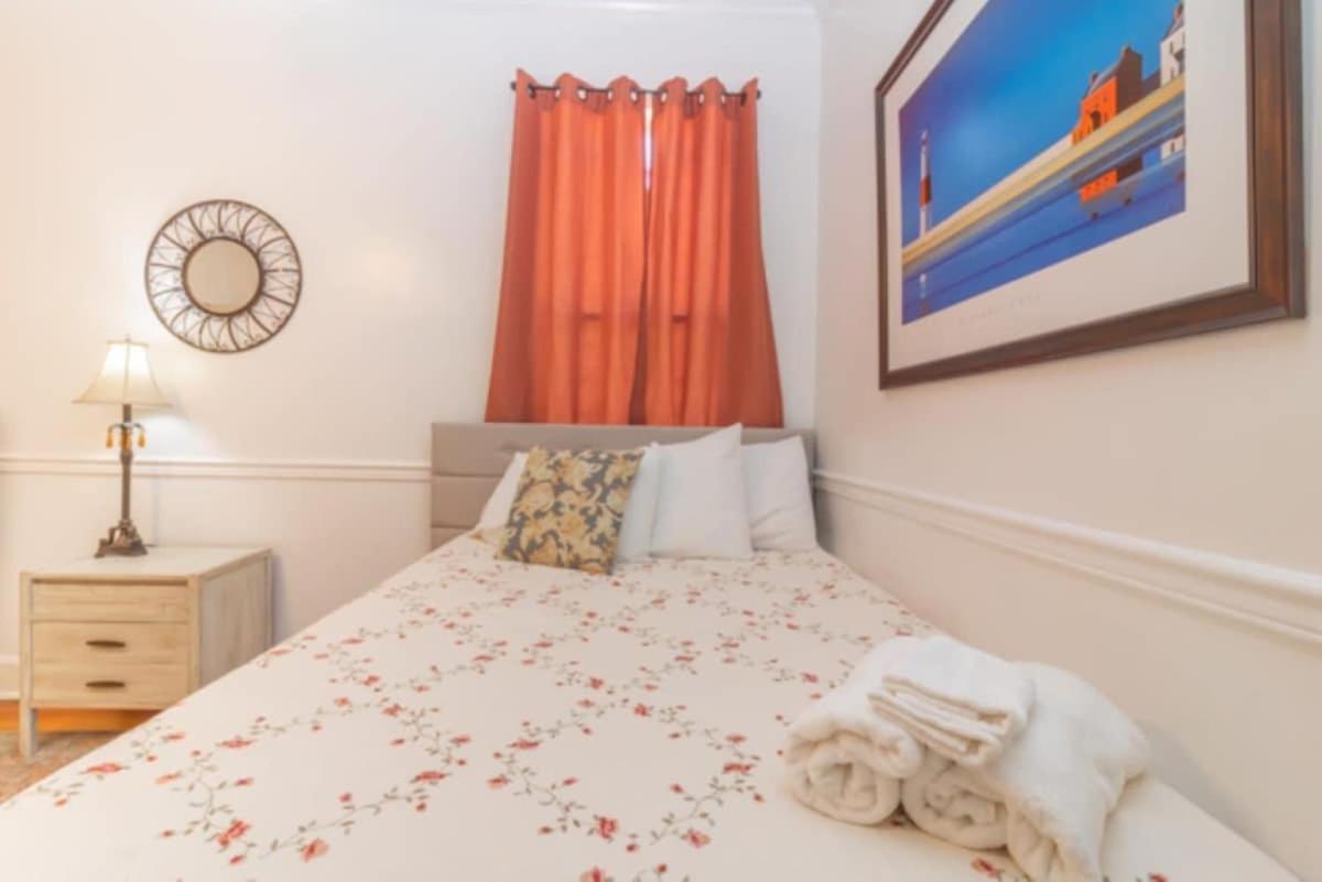 The Parkside Cottage Lakebottom Park At Doorstep! Колумбус Екстер'єр фото